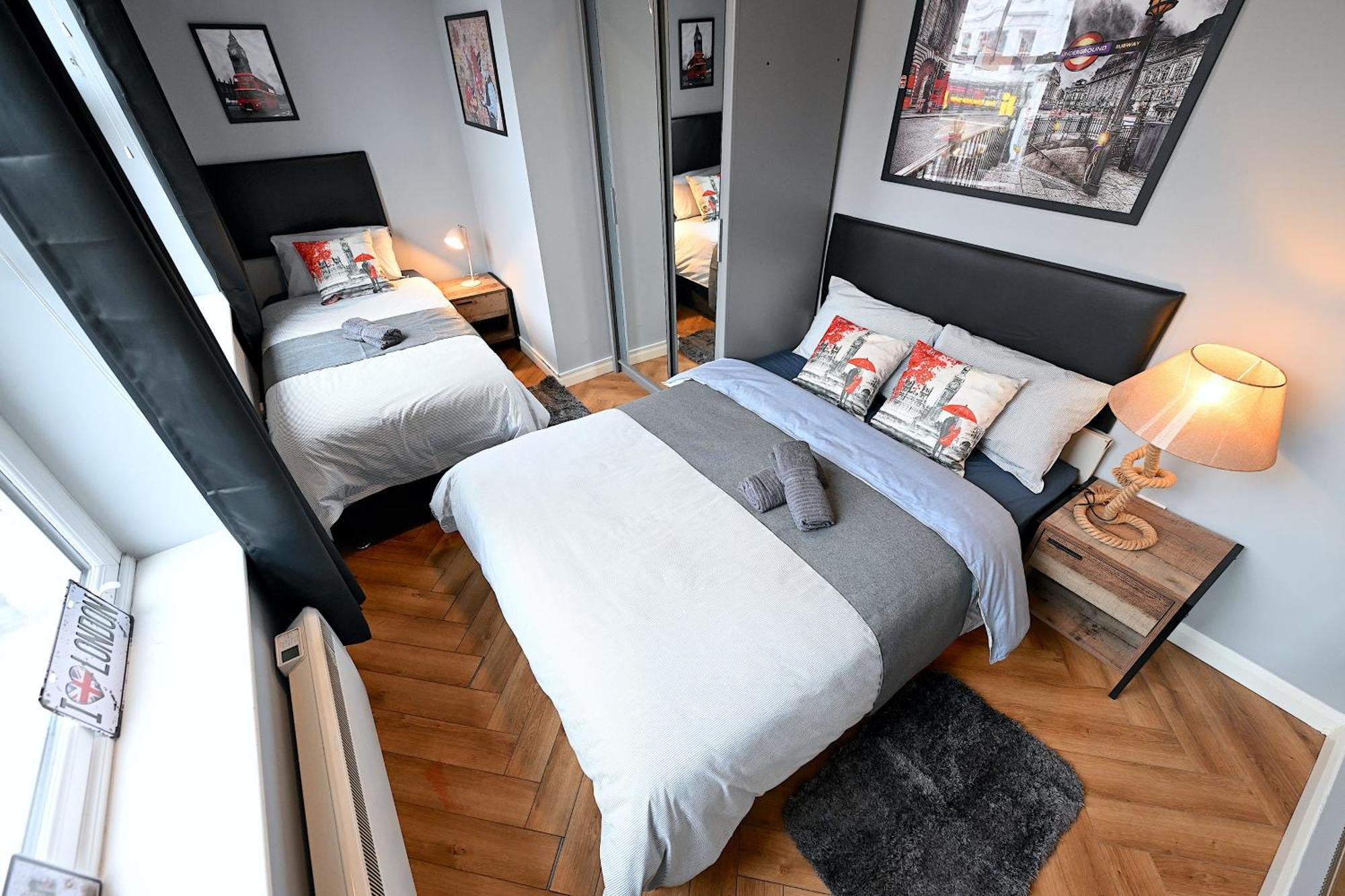 1 Bedroom Flat In Wood Green Piccadilly Line ロンドン エクステリア 写真